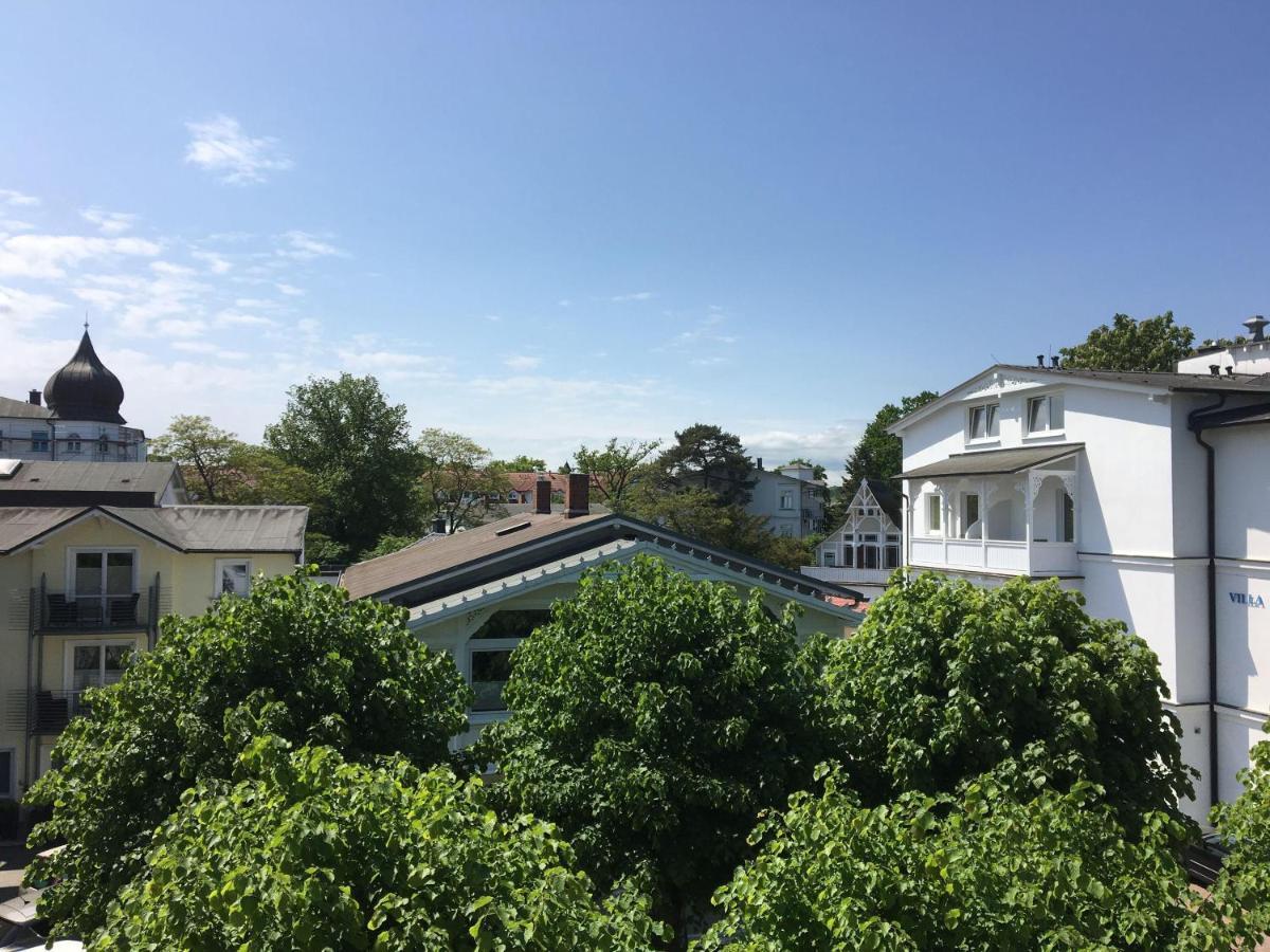 Maria, 13 Apartment